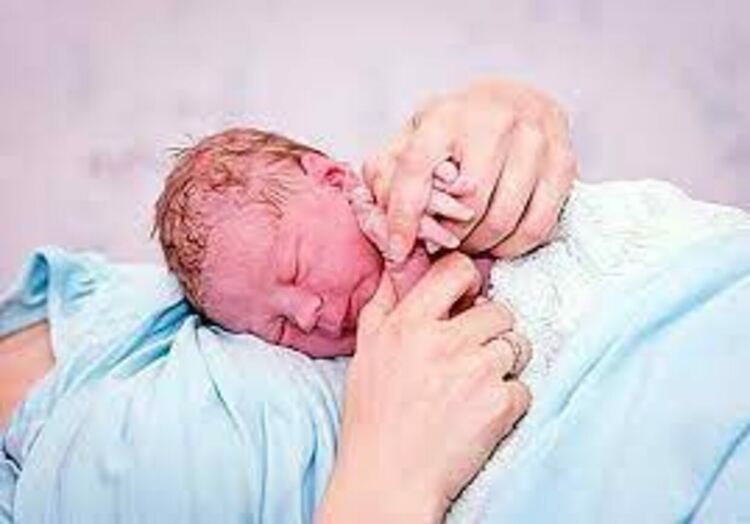 Честит празник на родилната помощ! 370 бебета  проплакаха в Смолянската болница през миналата година