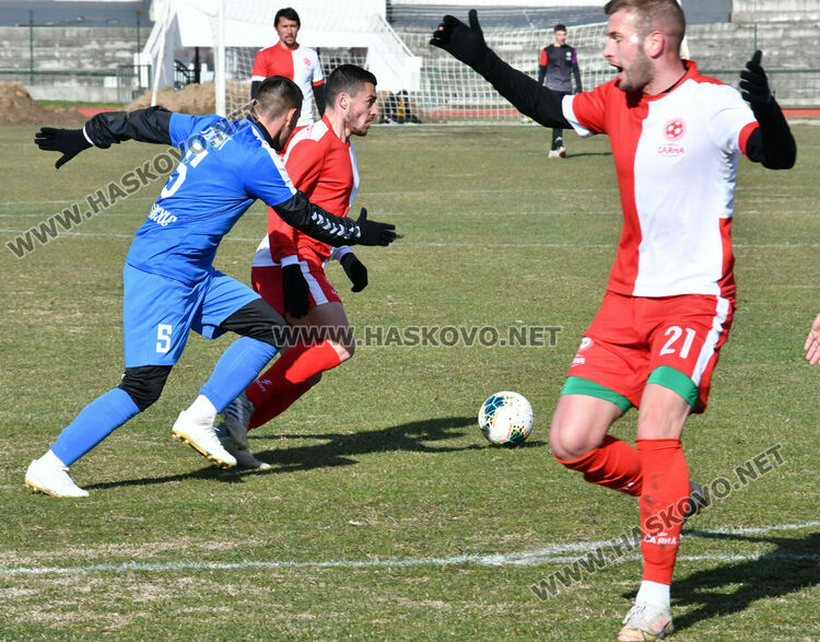 “Саяна Хасково” записа равенство срещу “Гигант” на “Ямача”