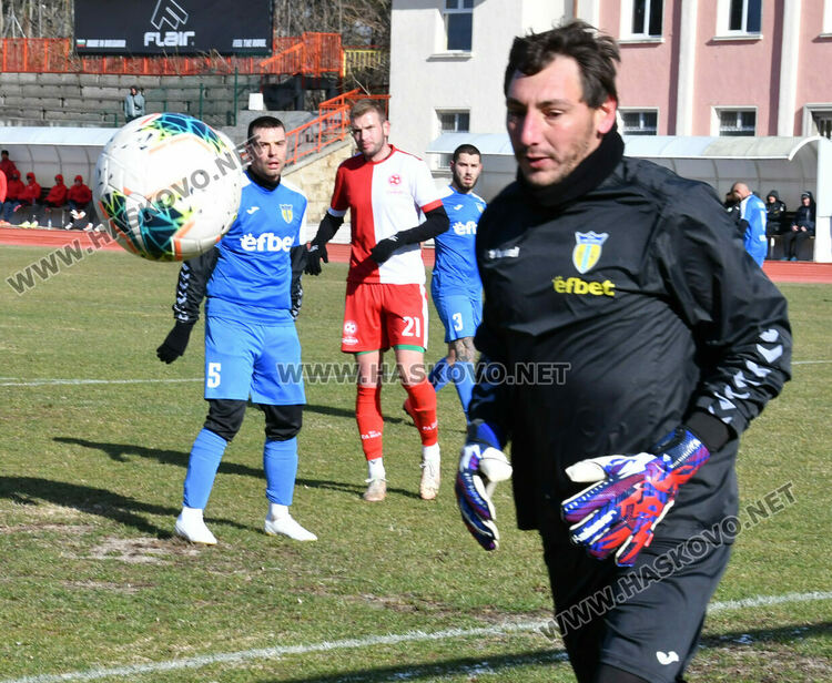“Саяна Хасково” записа равенство срещу “Гигант” на “Ямача”