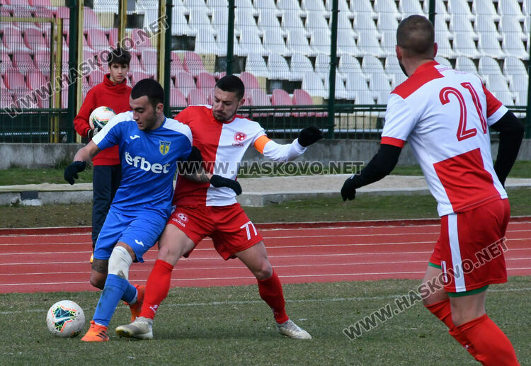 “Саяна Хасково” записа равенство срещу “Гигант” на “Ямача”