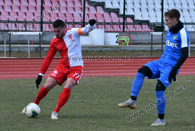 “Саяна Хасково” записа равенство срещу “Гигант” на “Ямача”