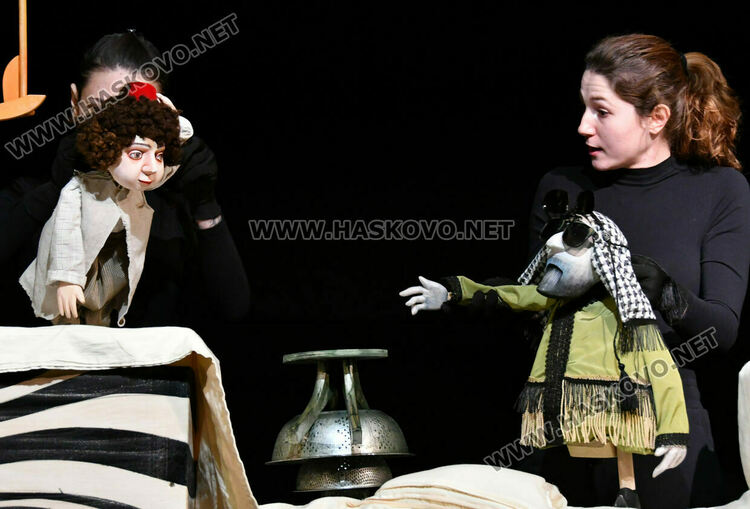 Ваучер „Любов“ пуска Хасковският театър за Св.Валентин /програмата за февруари/