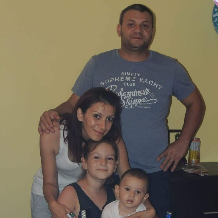 снимка - личен фейсбук профил