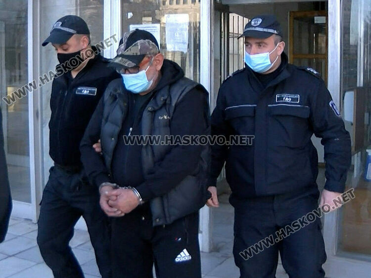 15 пъти е осъждан мъжът, отрязал ухото на свой познат след запой