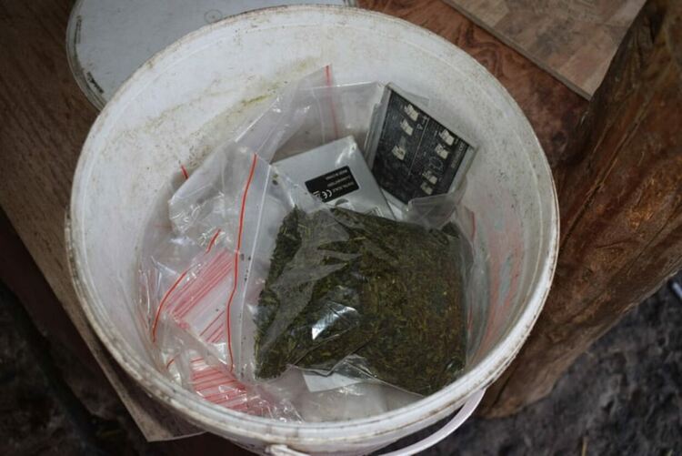 Спипаха петима дилъри на дрога в Димитровград