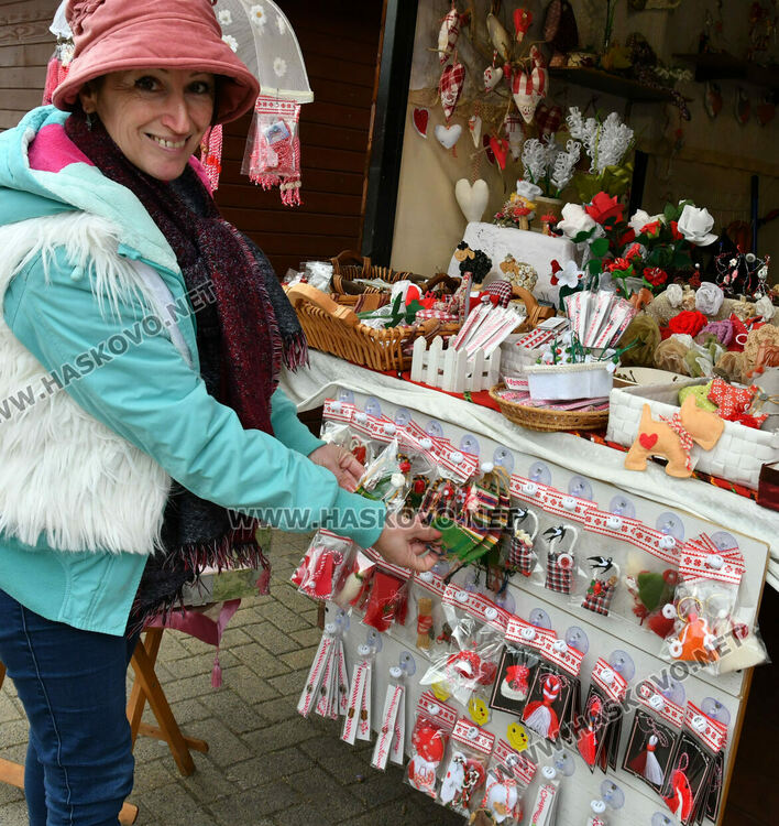Арт мартеници сред първите на базара  в центъра на Хасково