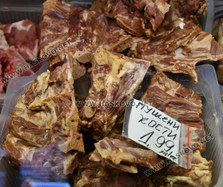 Краставиците стигнаха рекордна цена от 6.50 лв./кг в Хасково