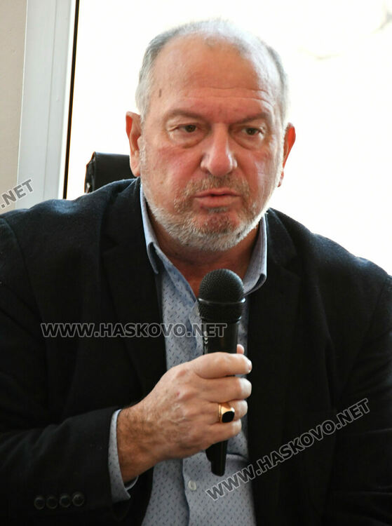 Необходим е механизъм за оценка на мигрантите като сито за интерграцията им