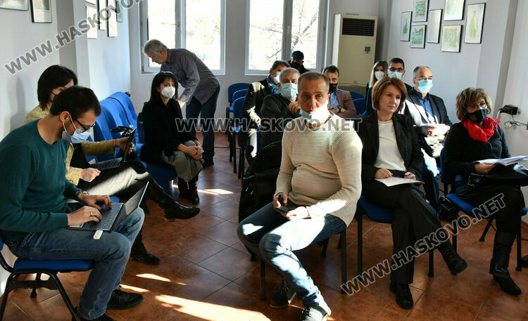 Необходим е механизъм за оценка на мигрантите като сито за интерграцията им