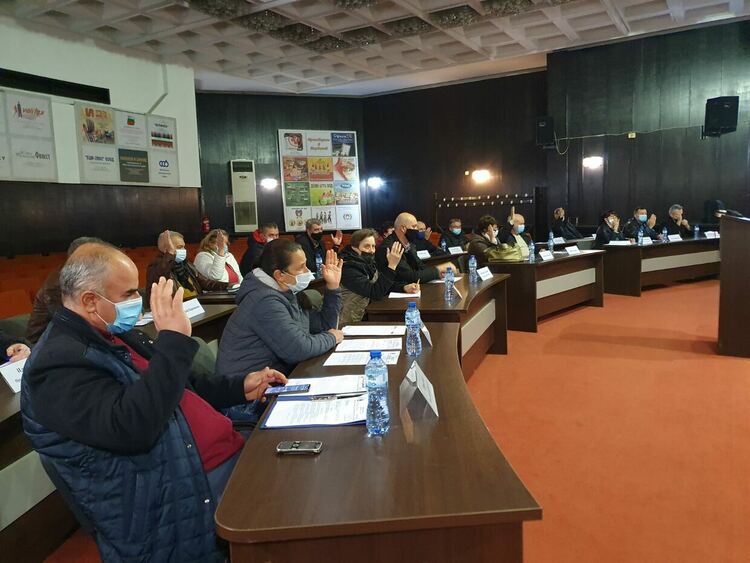 Приета е Програма за управление на общинските имоти в размер на 645 000 лв.