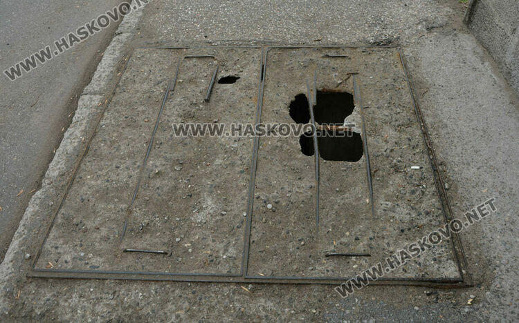 Хасковлийка сигнализира за опасна шахта на улица „Дунав“