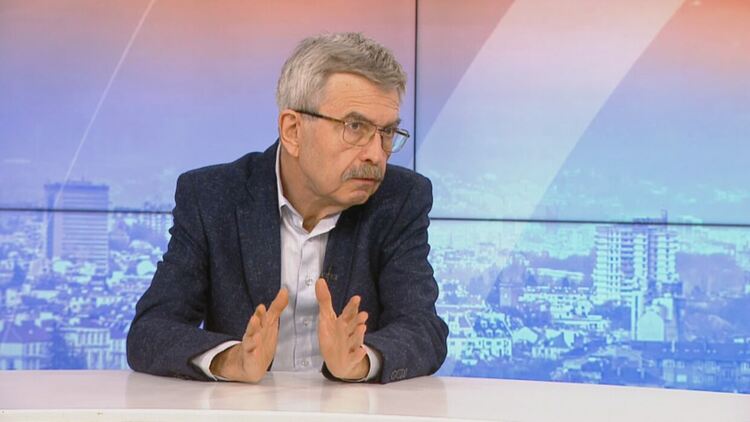 Финансисти: Бюджет 2022 стимулира растежа, но не може да ни храни
