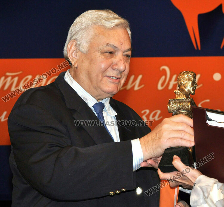 Творците на Хасково предлагат читалня в библиотеката да носи името на Атанас Ванчев дьо Траси