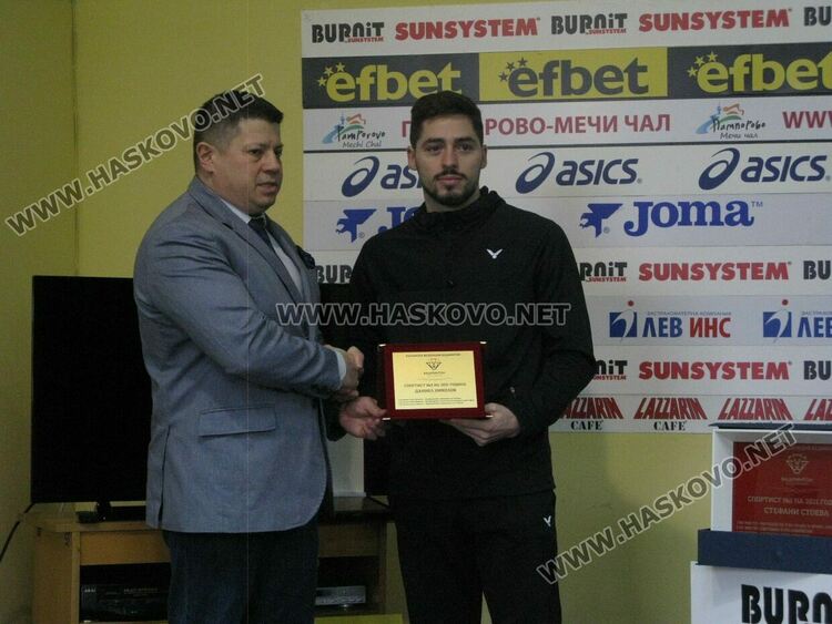 Трима хасковлии на върха на българския бадминтон