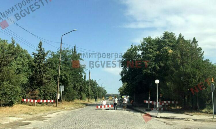 Още два дни ще бъде затворен мостът към квартал Марийно