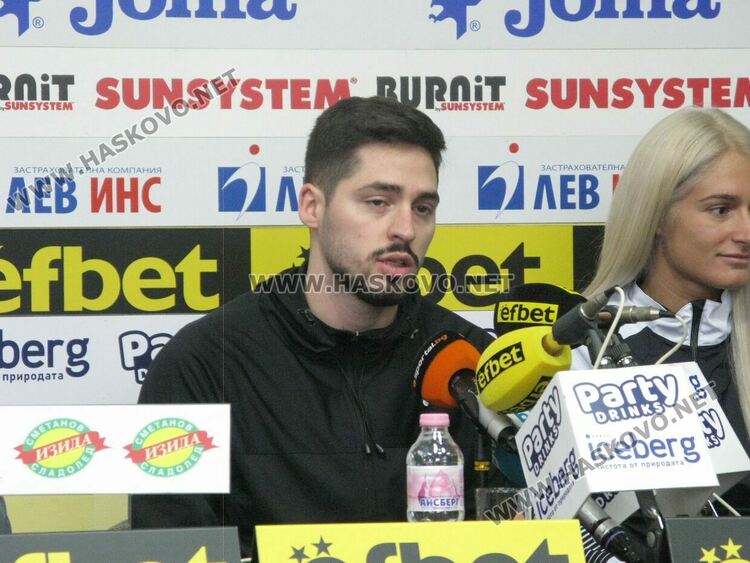 Трима хасковлии на върха на българския бадминтон