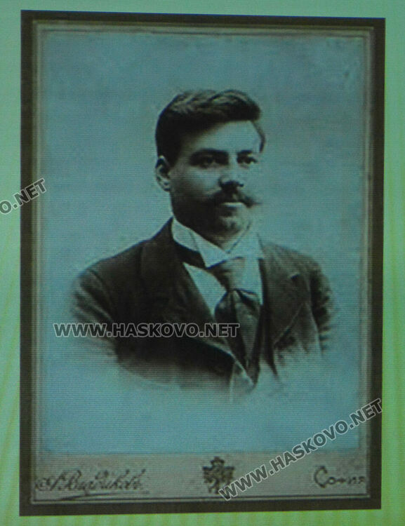 Ако Гоце Делчев беше жив днес, щеше да възкликне за нашето съвремие: Лудост!