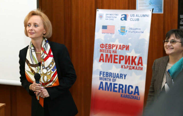 За първи път евродепутат гостува в Месеца на Америка в Кърджали