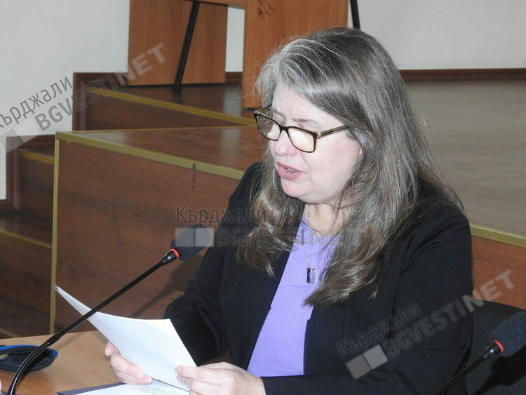 Откриха Месеца на Америка в Кърджали с лекция на президента на АЛДЕ Илхан Кючюк