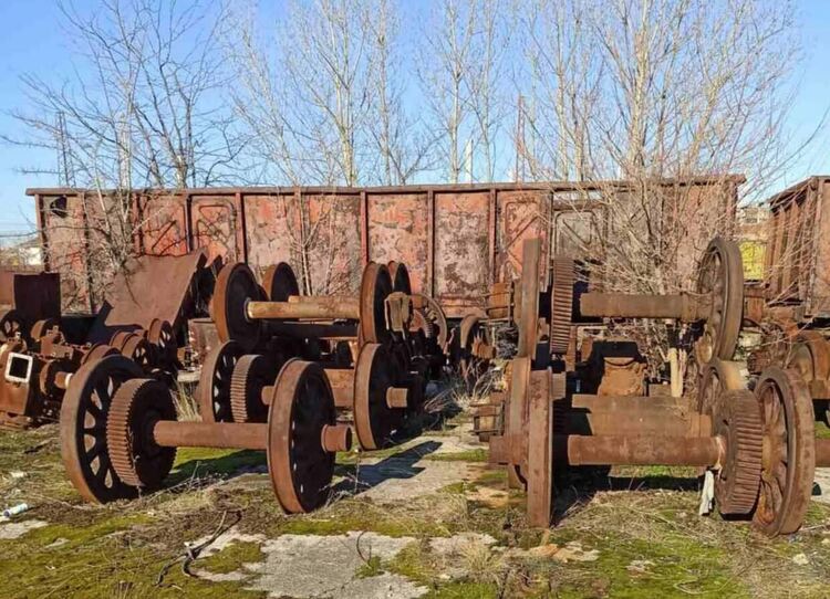 Задържаха мъж, задигнал и продал 36 тона метали за скрап