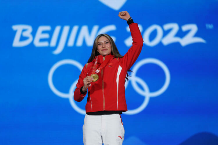 18-годишната златна медалистка, за която всички говорят