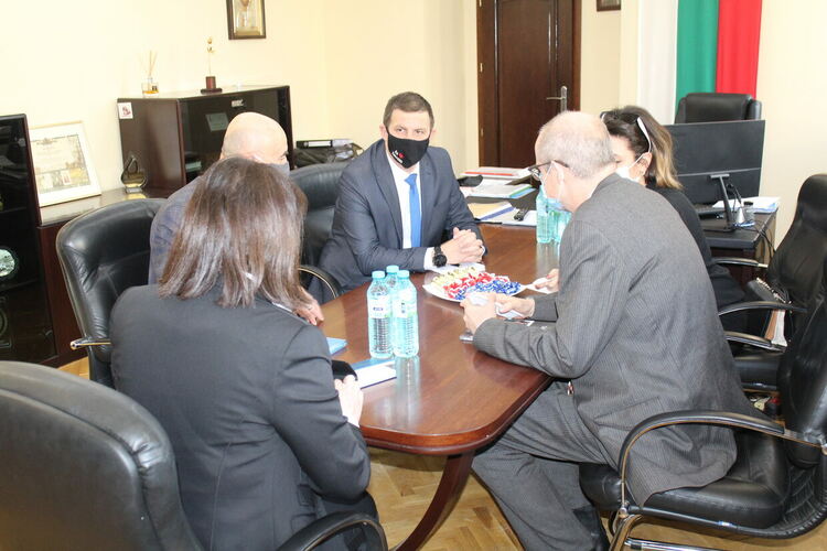 Фестивалът, посветен на Ари - с подкрепата на немското посолство, канят цигулари от Одрин на конкурса „Недялка Симеонова“