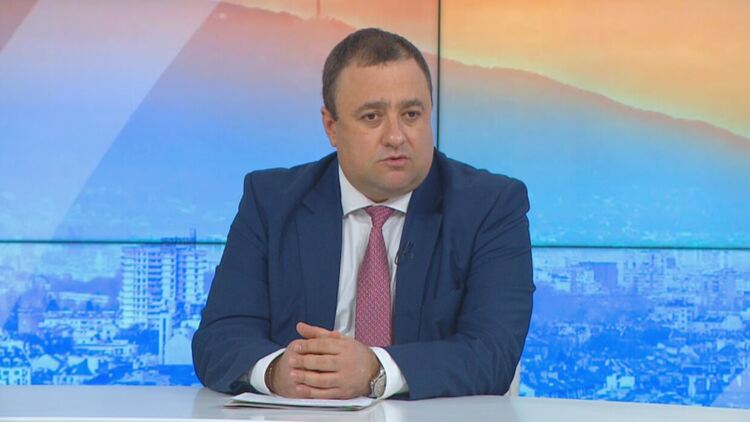 Министър Иванов: Нарушения в "Напоителни системи" с обществени поръчки в полза на определени фирми