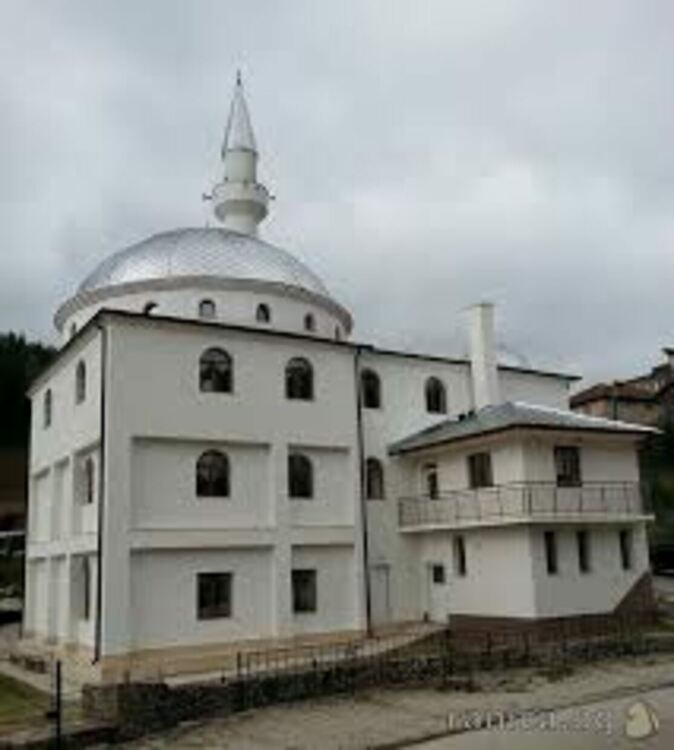 36-годишен боринец отива на съд, не отчел 11 хиляди лева дарения за джамията