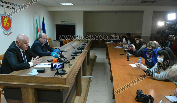 Търсят връзка между стрелбата в Хасково и убийство в Гърция