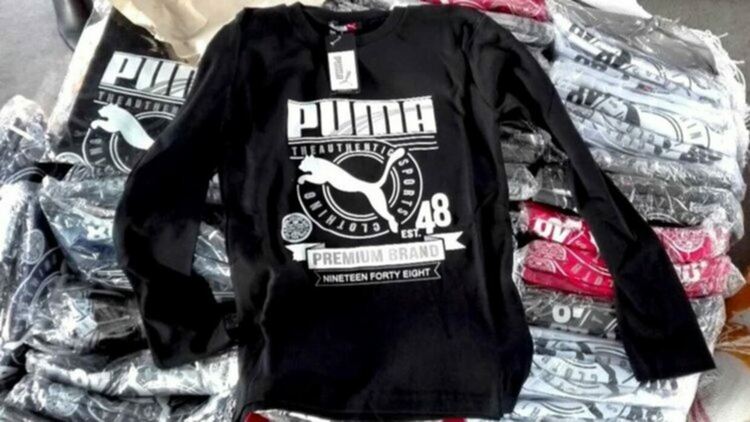 Полицаи иззеха фалшиви маркови облекла на КПП "Чилик"