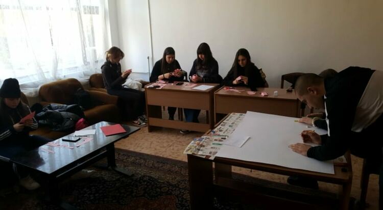                                        ОДК:         14 февруари – „Любовта е вечна!“