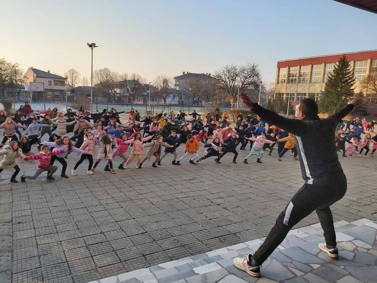 Любомир Славчев става училищен директор за ден 