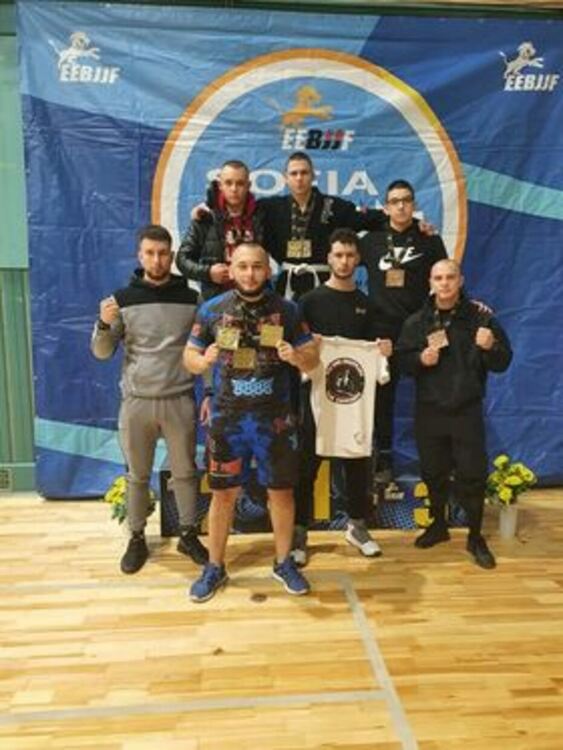 Отлично представяне на хасковските състезатели по бразилско джиу джи цу и граплинг в София