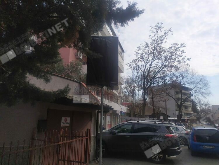 От утре премахват покривалата на знаците маркиращи Синята зона в Кърджали,автоматите също ще влязат в действие скоро