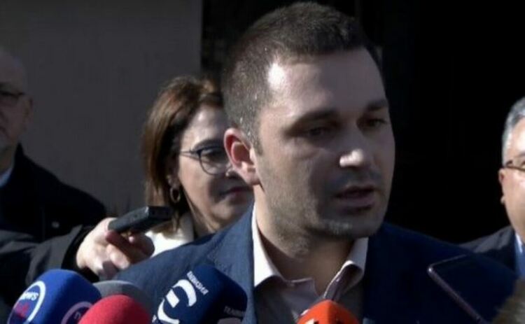 Спецпрокуратурата чака два превода, за да разбере какво казват от Испания за Барселонагейт