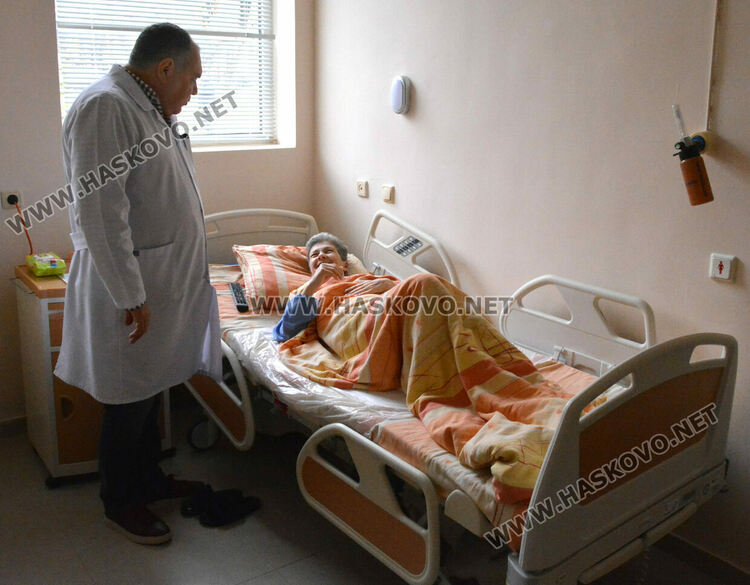 МБАЛ-Хасково получи дарение със съдействието на търговското ни аташе в Хамбург