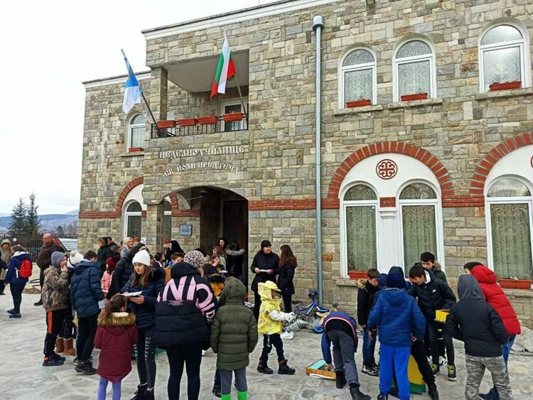 Неделното училище в манастира „Св.Йоан Предтеча” отбелязва десетгодишен юбилей
