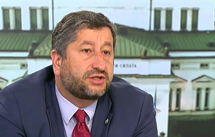 Христо Иванов: По казуса "Барселонагейт" няма нова нишка, има същите факти и въпросителни