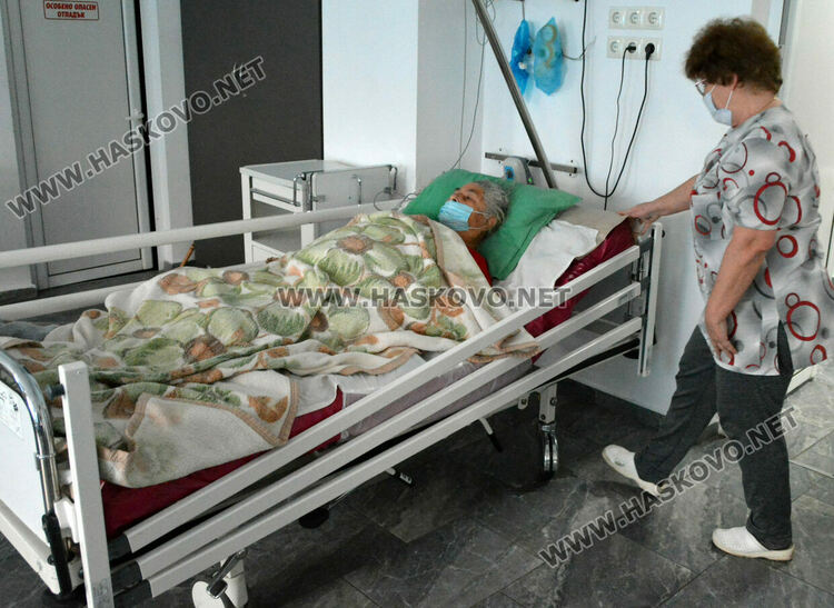 МБАЛ-Хасково получи дарение със съдействието на търговското ни аташе в Хамбург