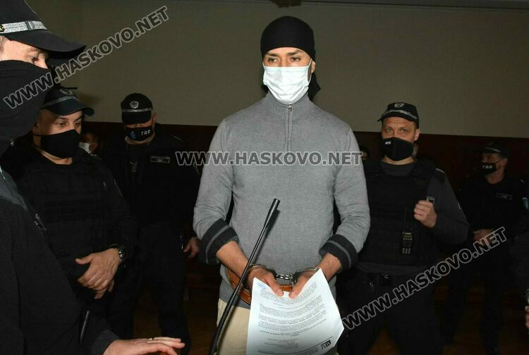 Искат постоянен арест за мексиканеца, обвинен за убийството на ММА боеца от Хасково