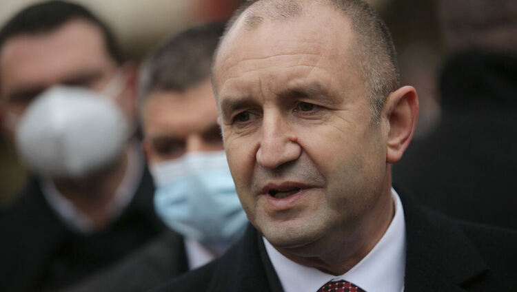 Радев: Времето за анализи и добри намерения изтече. Чакаме резултатите