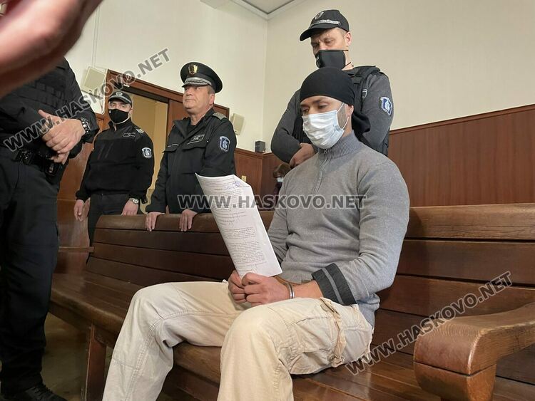 Искат постоянен арест за мексиканеца, обвинен за убийството на ММА боеца от Хасково