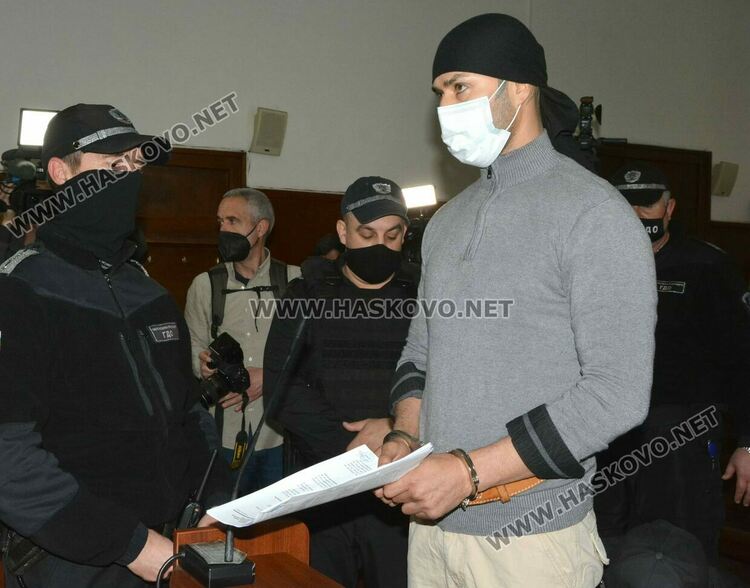 Искат постоянен арест за мексиканеца, обвинен за убийството на ММА боеца от Хасково