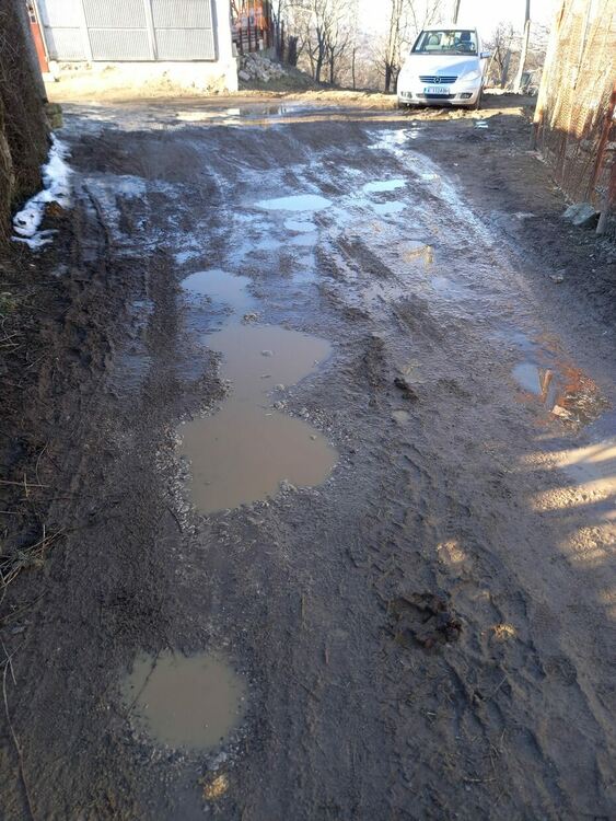 Негодувания преди новия бюджет за състоянието на улиците в селата, на ред е Рани лист