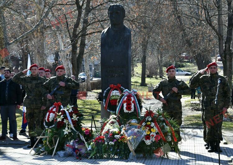 Димитровград с поклон пред Апостола на свободата!