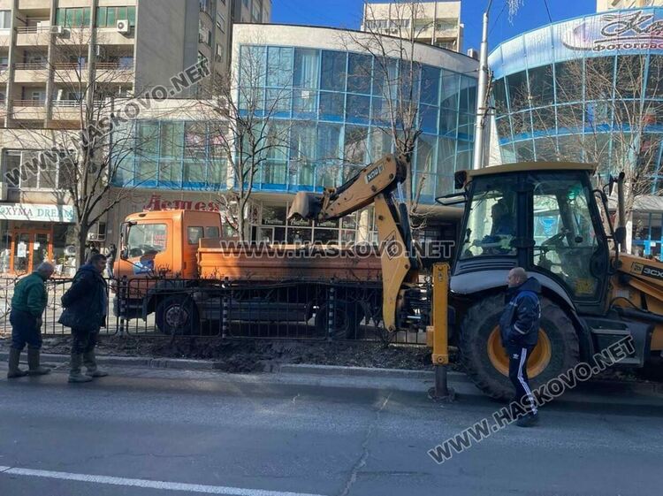 Част от Хасково без вода заради авария на "Раковски" 
