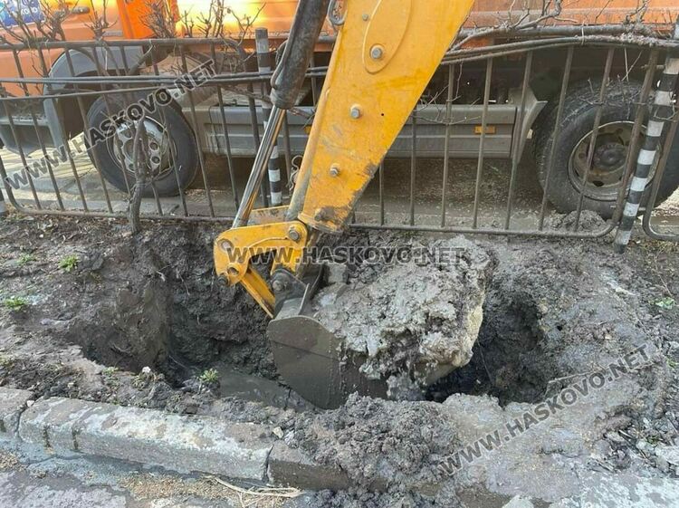 Част от Хасково без вода заради авария на "Раковски" 