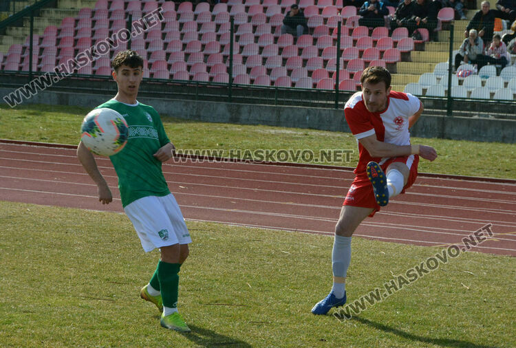 “Саяна Хасково” вкара 6 гола на “Берое” за перфектен старт на пролетния полусезон 