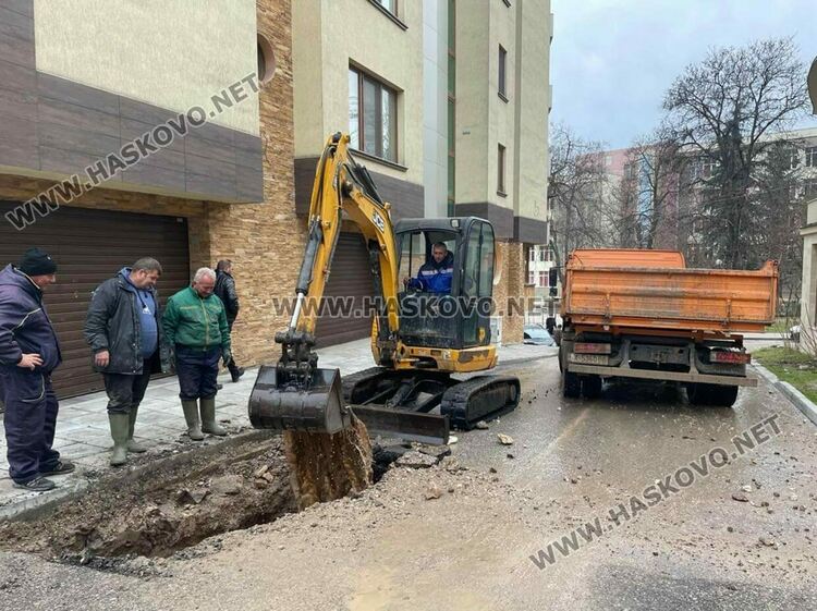Нова ВиК авария и безводие в част от Хасково