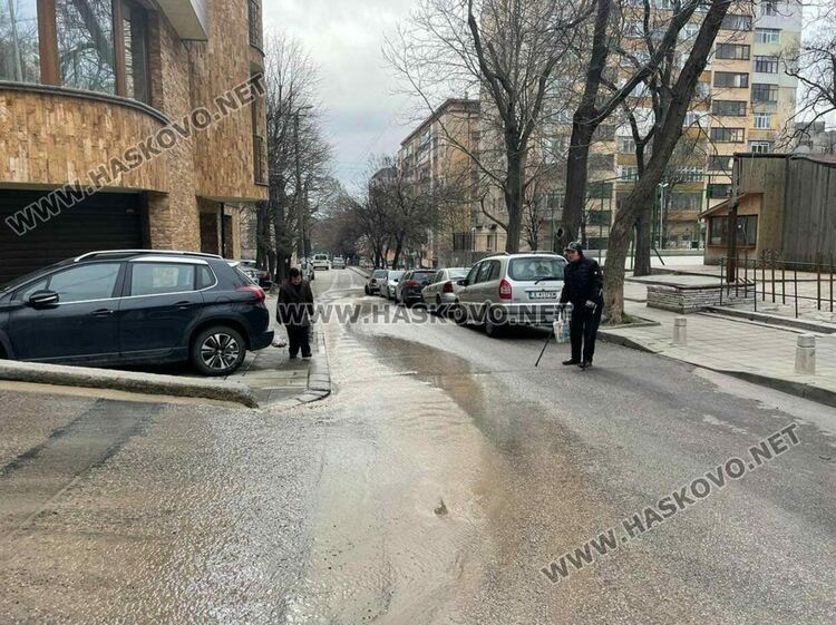Нова ВиК авария и безводие в част от Хасково